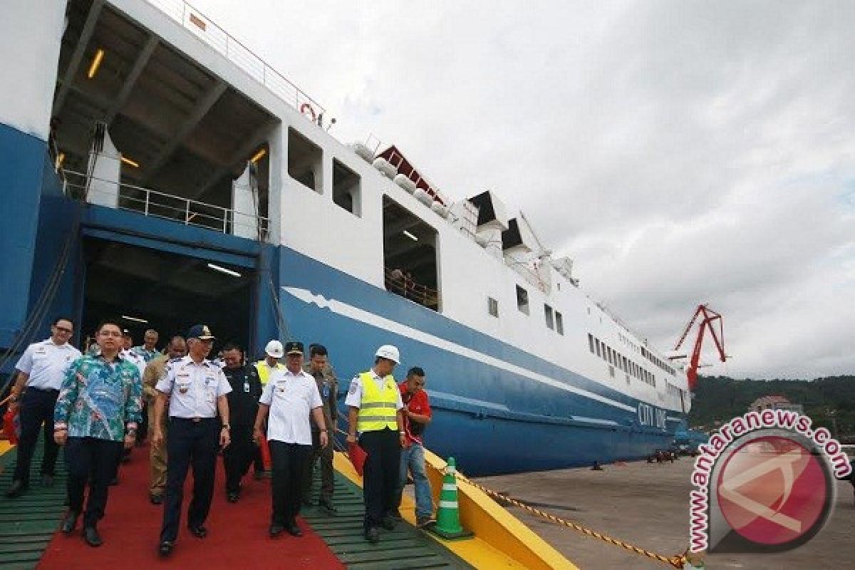 Feri Panjang--Tanjung Priok Jadi Alternatif Angkutan