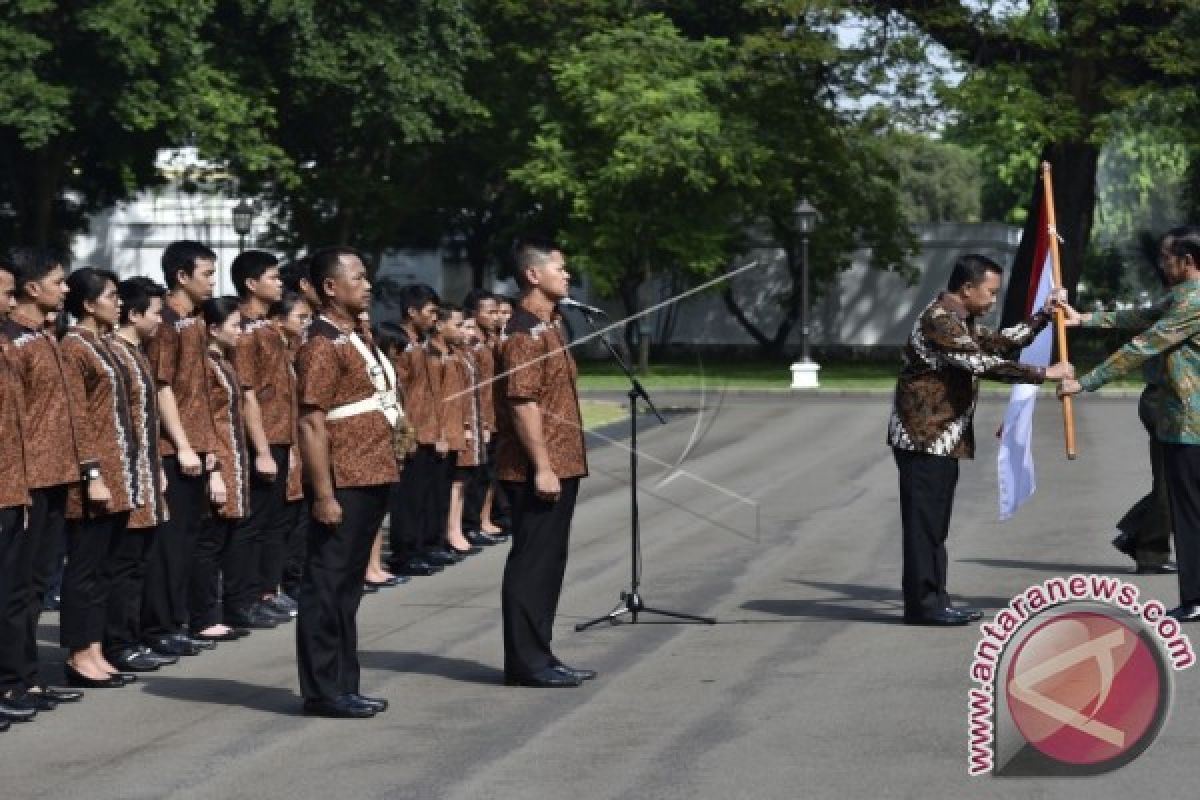 Presiden Jokowi Lepas Kontingen Olimpiade Indonesia Menuju Brasil