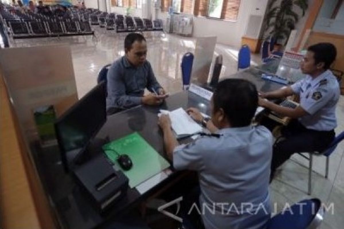 Imigrasi Buka Kantor Pengurusan Paspor di Gresik