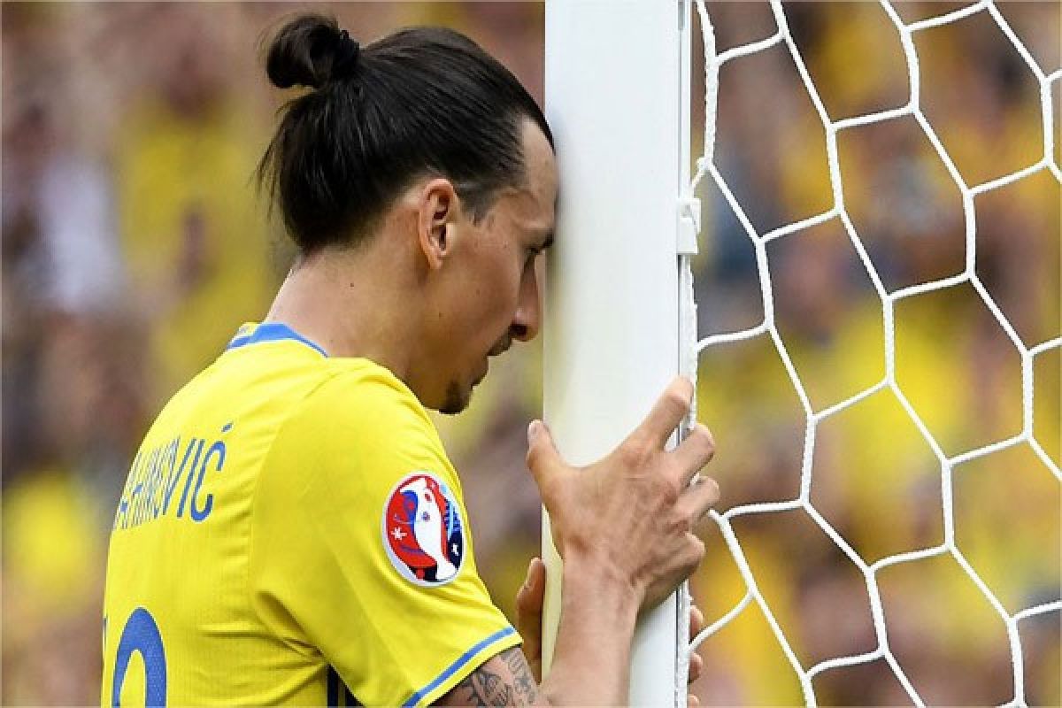 Ibrahimovic dirayu kembali bela timnas Swedia