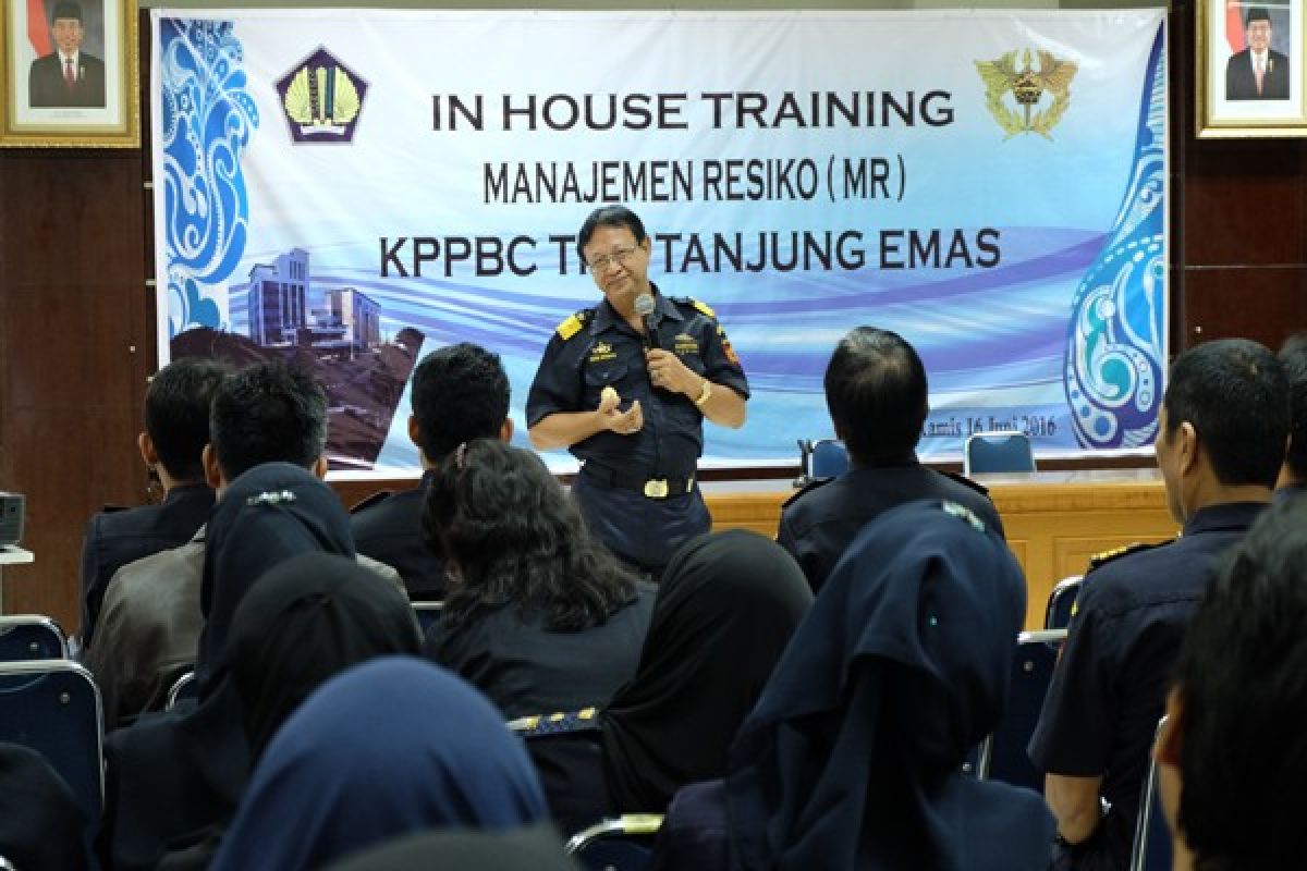 Bea Cukai Berikan Pelatihan Manajemen Risiko
