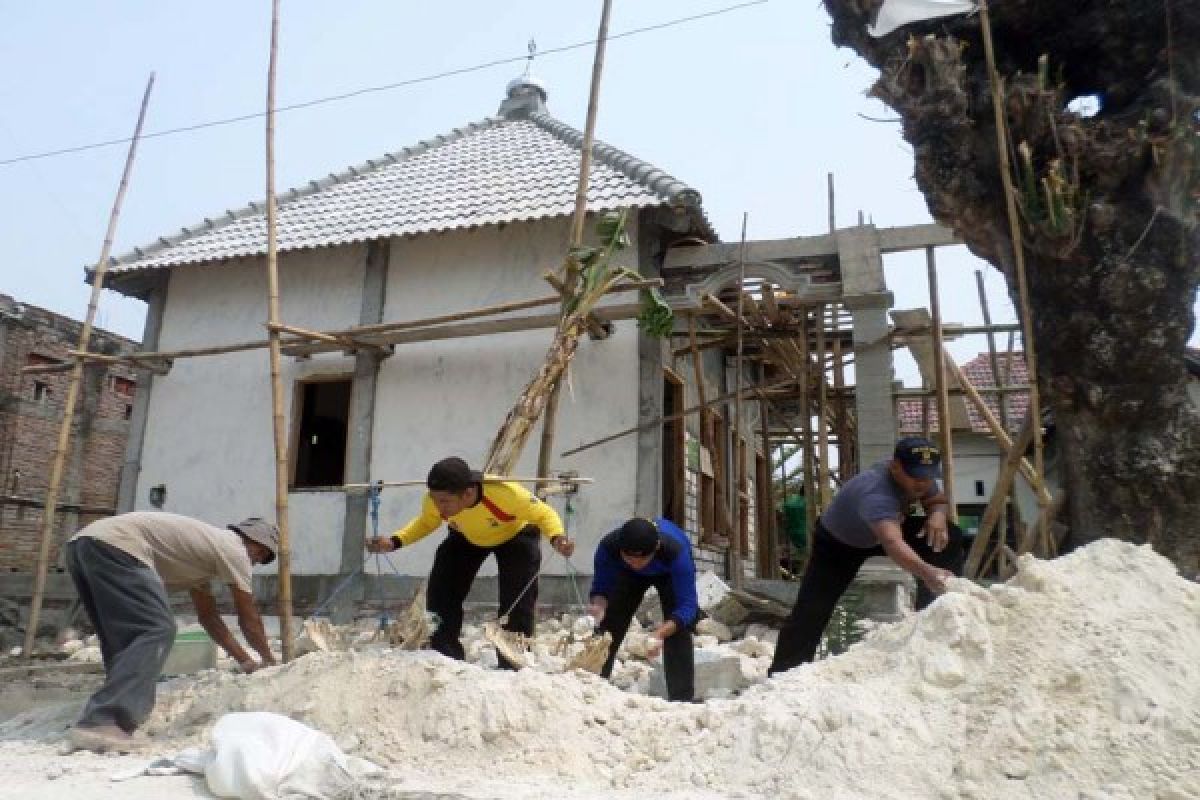 Bantuan Pembangunan Masjid di Bojonegoro Rp500 Juta