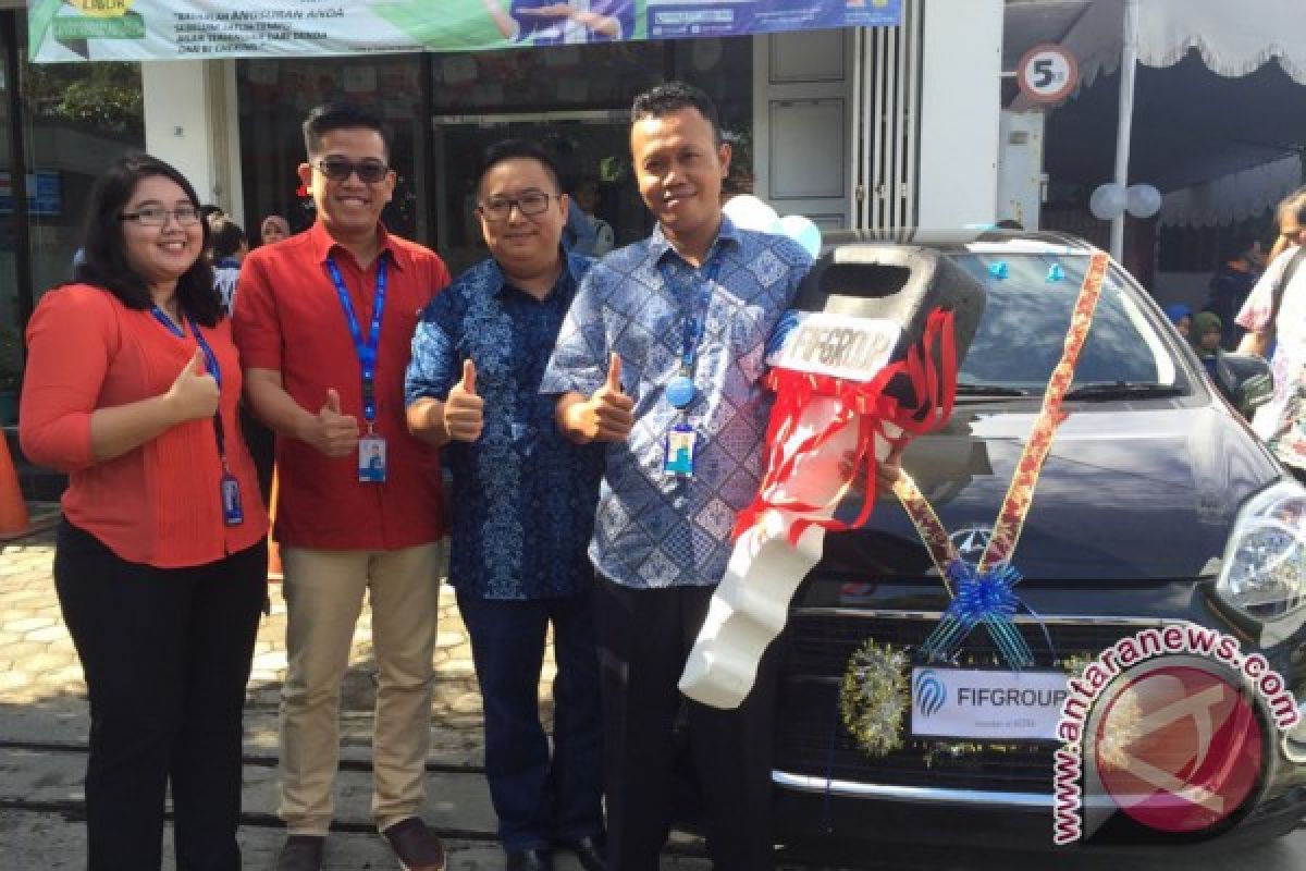 Berkinerja bagus, kasir FIFGroup dapat reward mobil