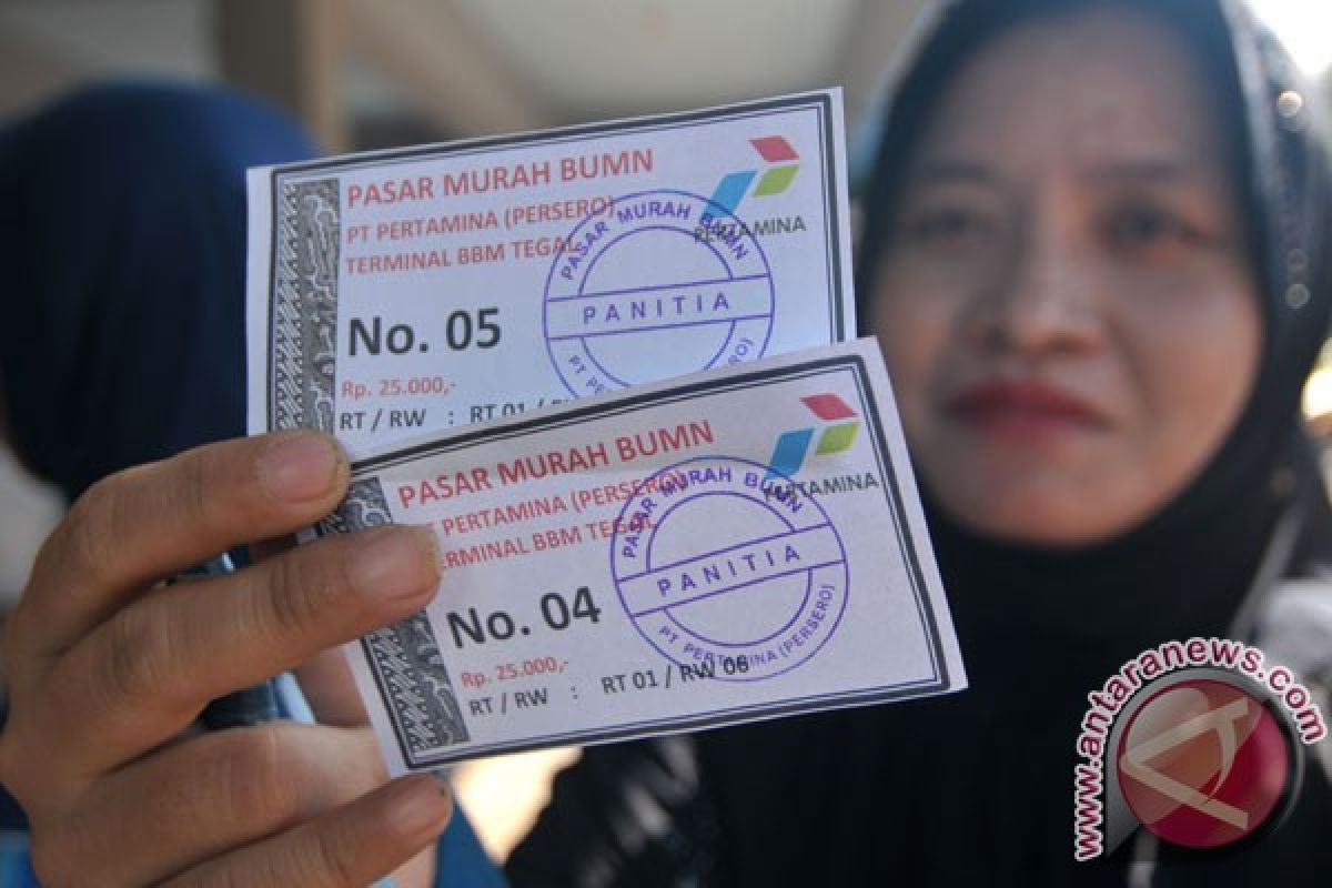 Petrokimia bagikan bingkisan Lebaran 1.300 pengayuh becak