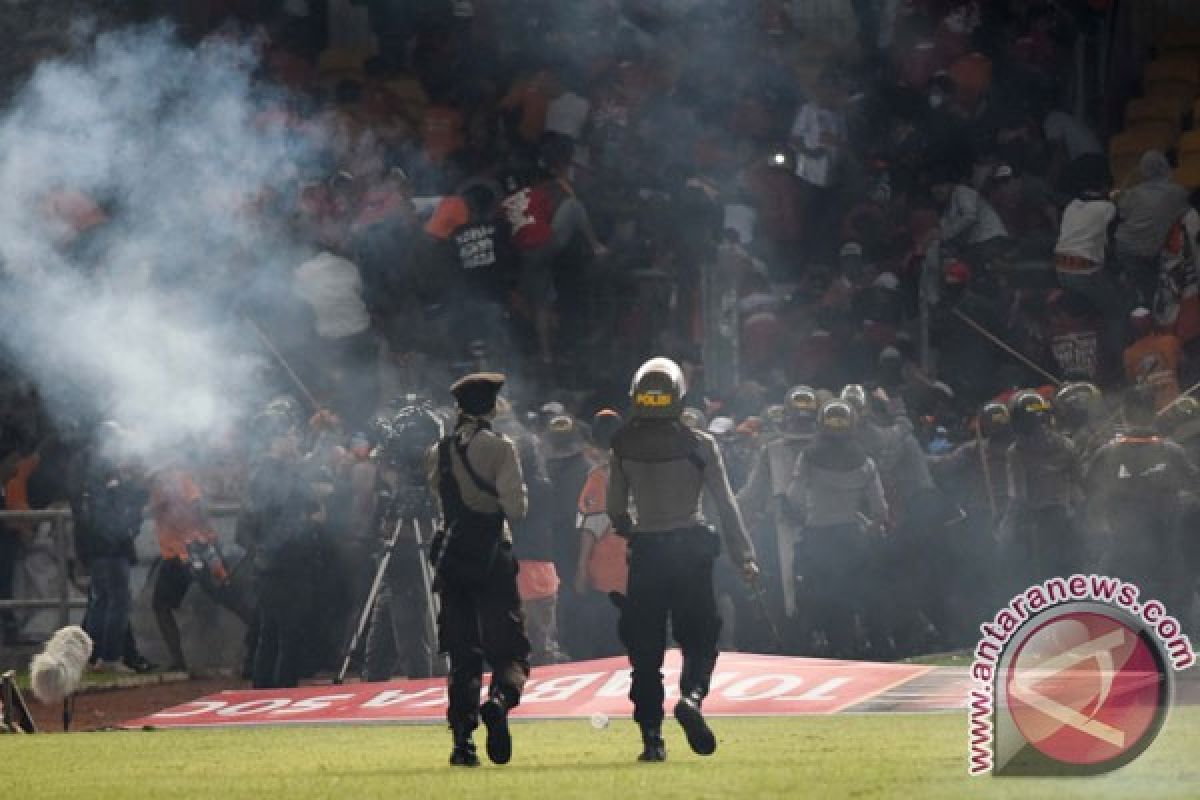 Polda Metro tangkap suporter Persija