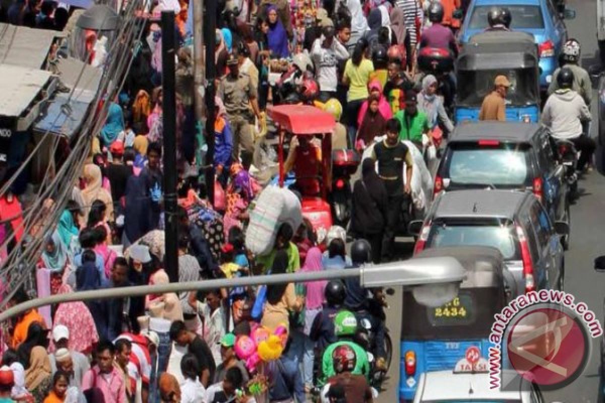 Pemkot Padang Benahi Infrastruktur Pasar Bandar Buat