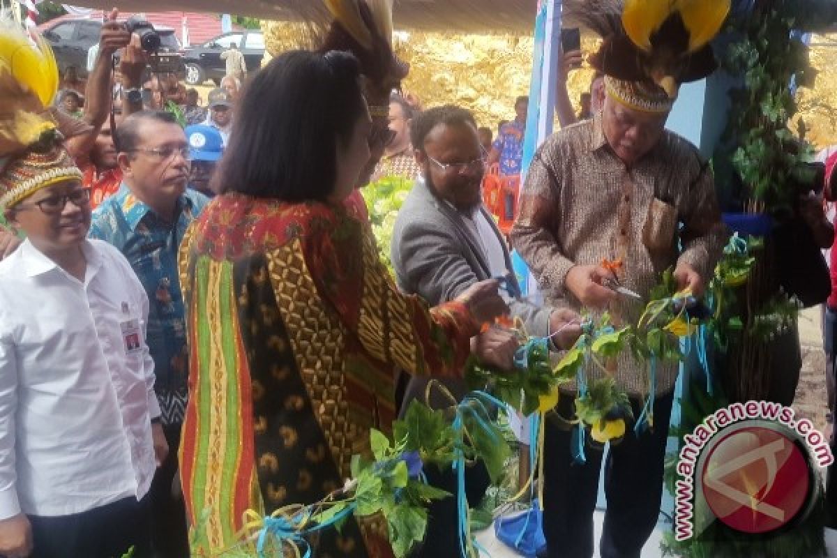 Menteri PU-PR resmikan perumahan Pokja Keagamaan MRP