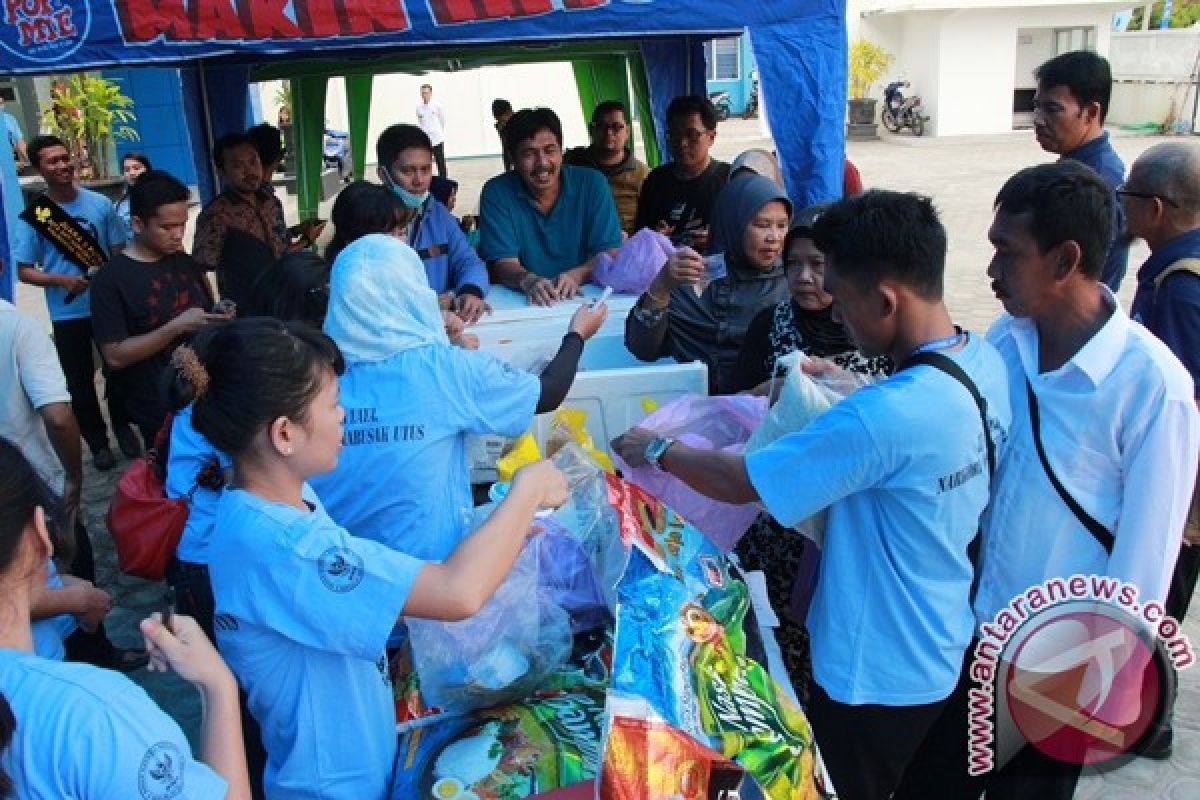 Bazar Sembako Murah BNN Kalteng 'Diserbu' Warga