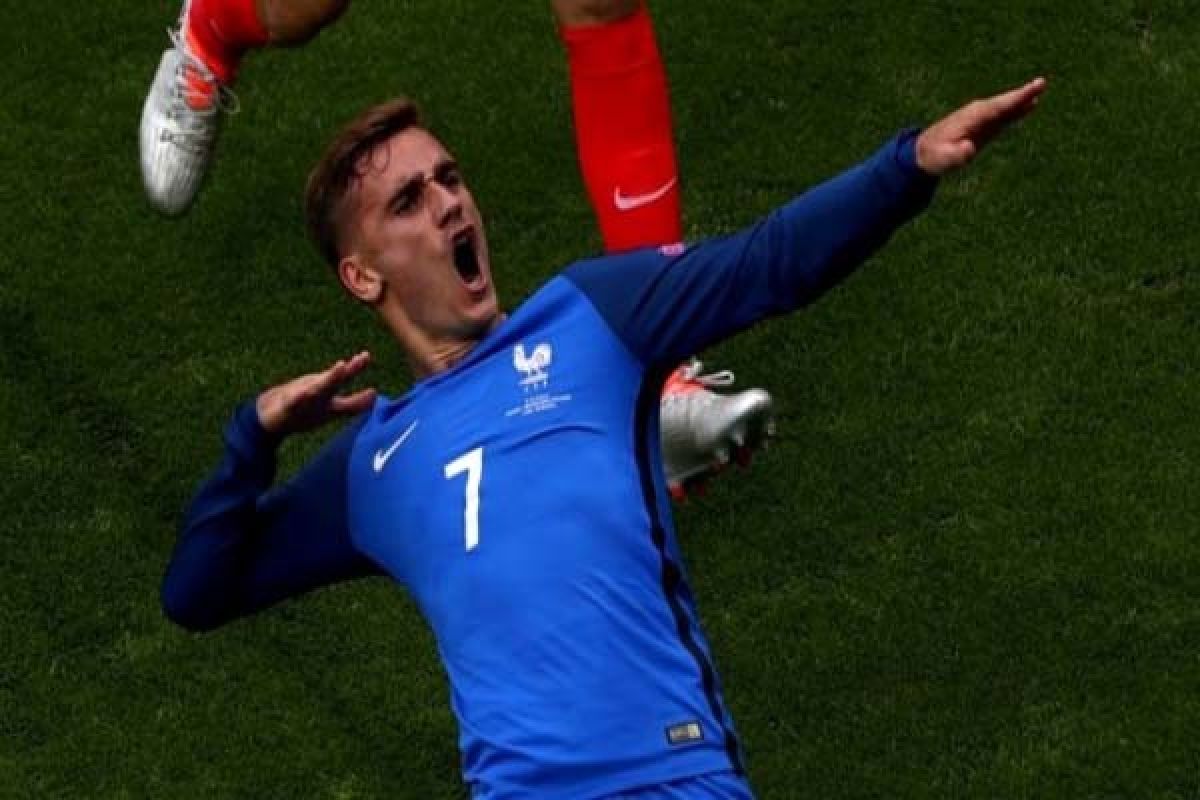 Piala Eropa - Gol ganda Griezmann antar Prancis ke perempat final