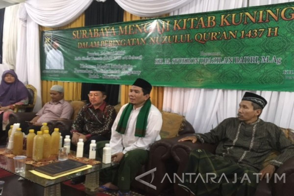 PKS Surabaya Hidupkan Kembali Tradisi Baca Kitab Kuning