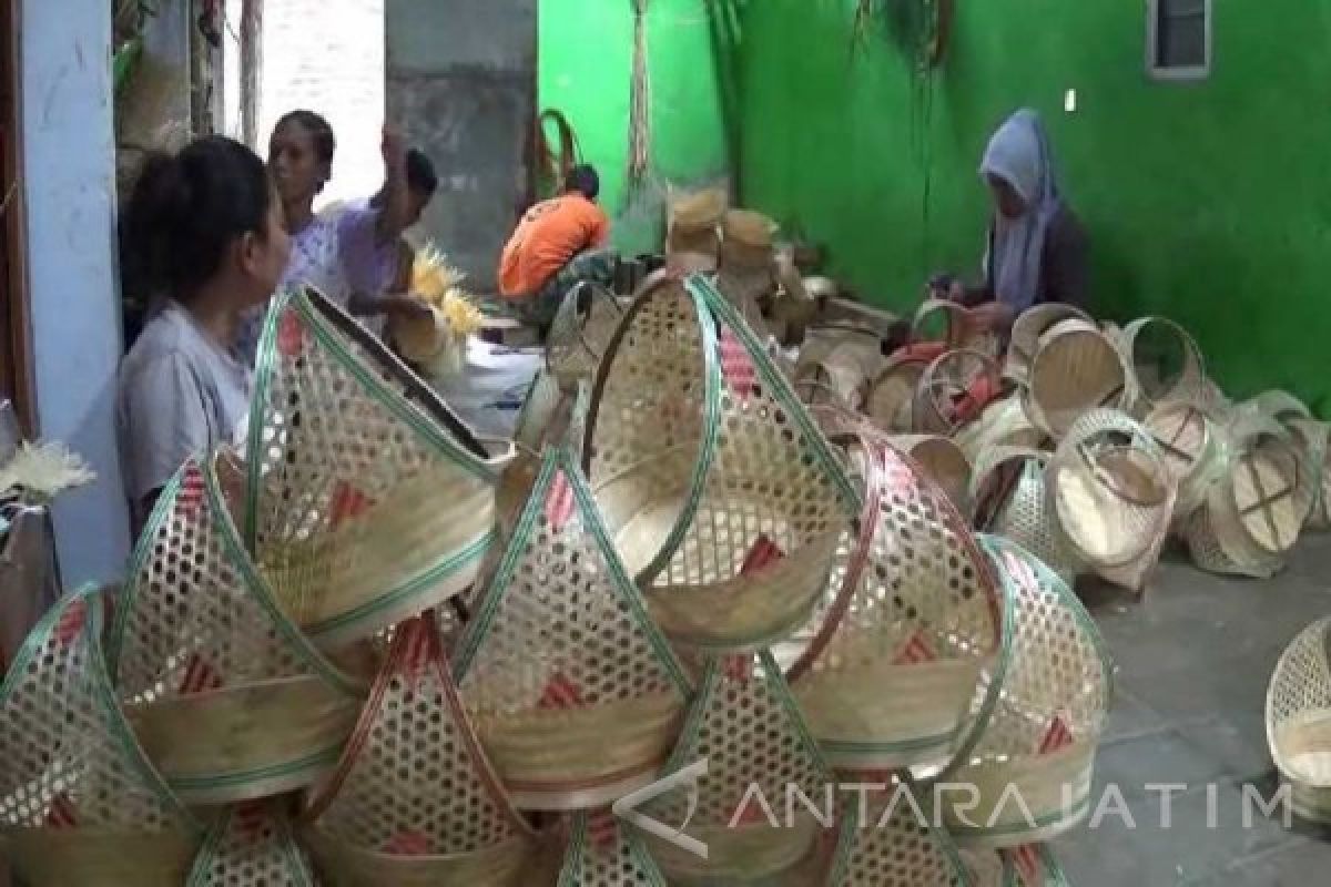 Penjualan Parsel di Ngawi Meningkat Jelang Natal