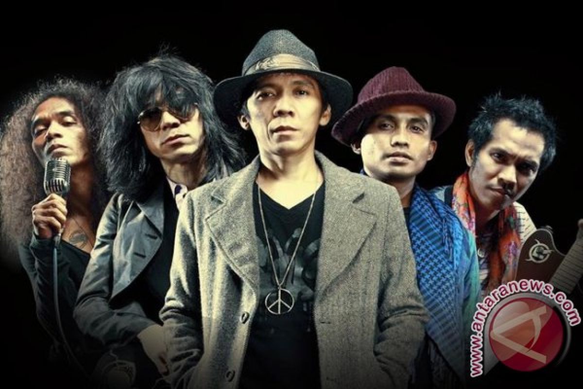 Slank Akan Sebar 