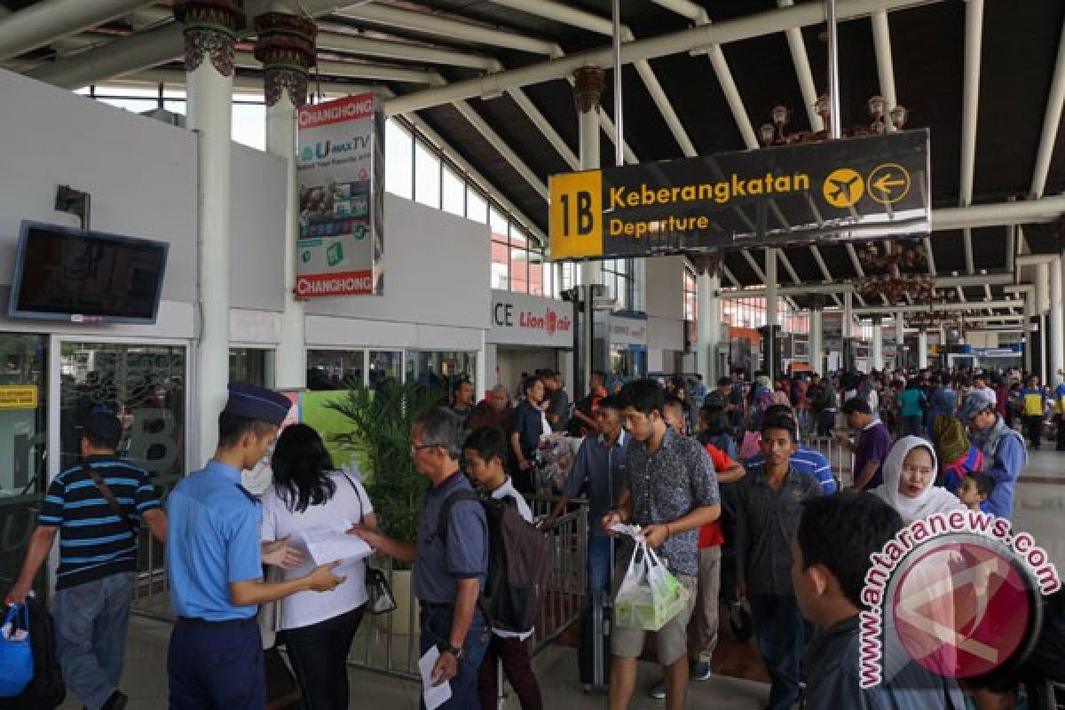 Harga tiket pesawat jangan memberatkan pemudik