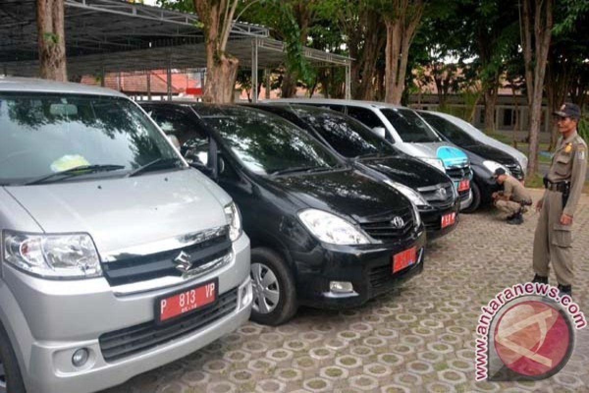 Pemkab Sambas Imbau Pensiunan Kembalikan Mobil Dinas