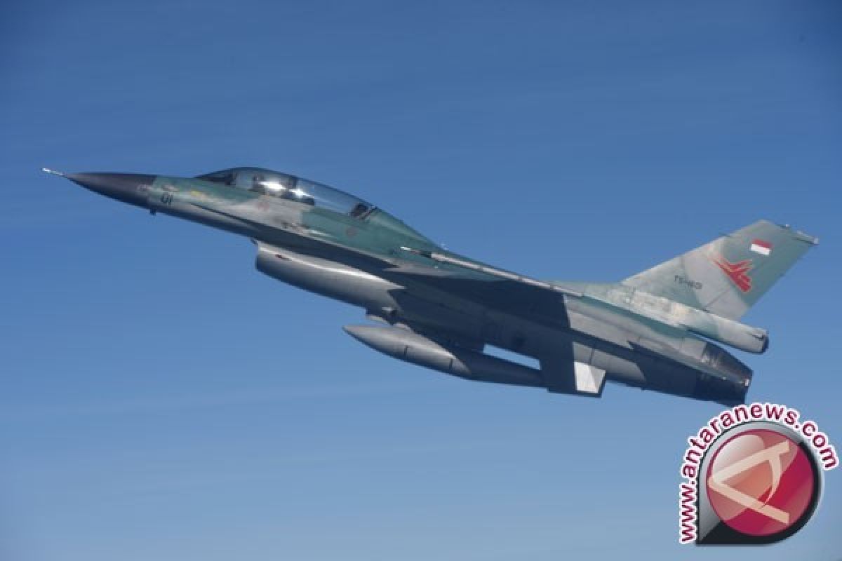 F-16 Lanud Pekanbaru Ikuti Latihan Puncak Angkasa Yudha