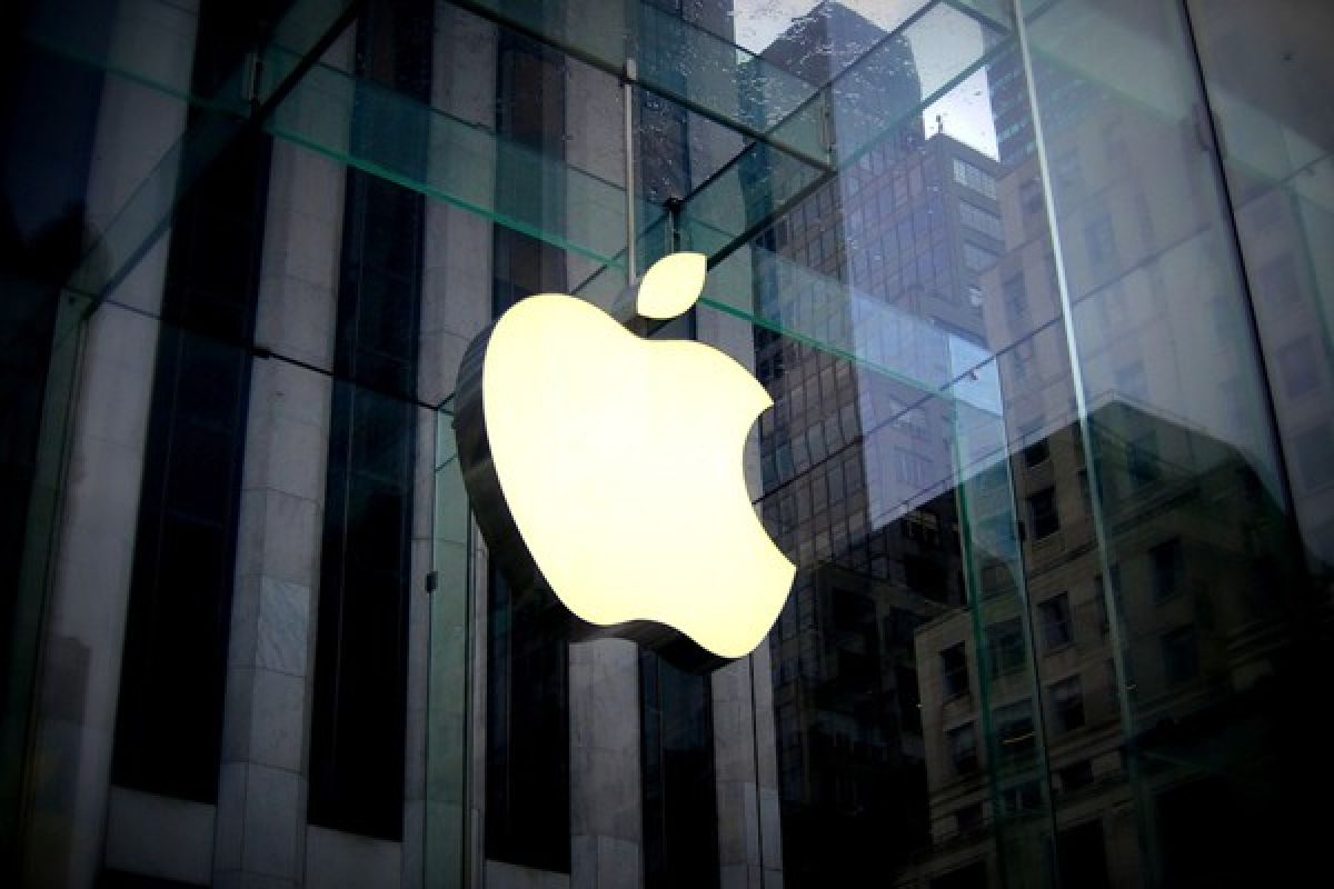 Apple larang aplikasi lokal Iran, menteri ambil sisi positif