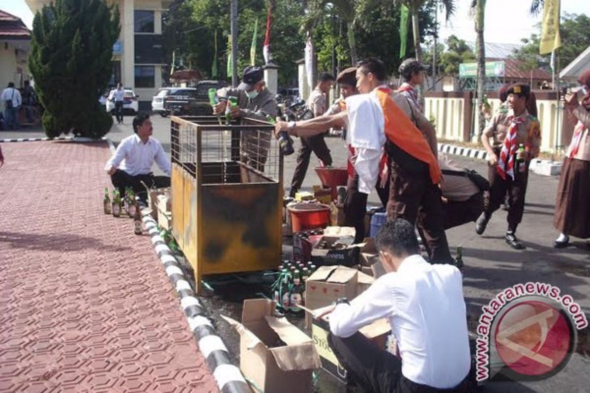 Polres Rejanglebong musnahkan beragam minuman beralkohol