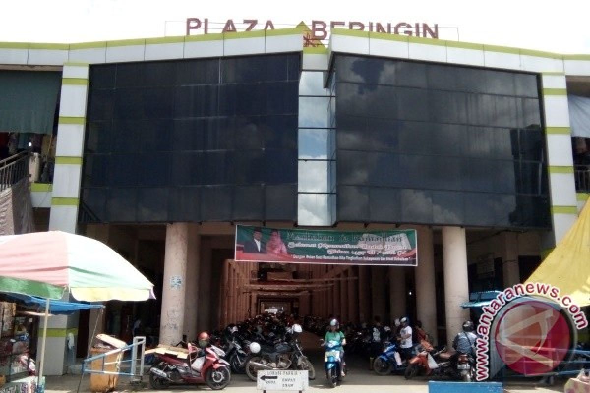 Pengunjung di Plaza Beringin Buntok Meningkat