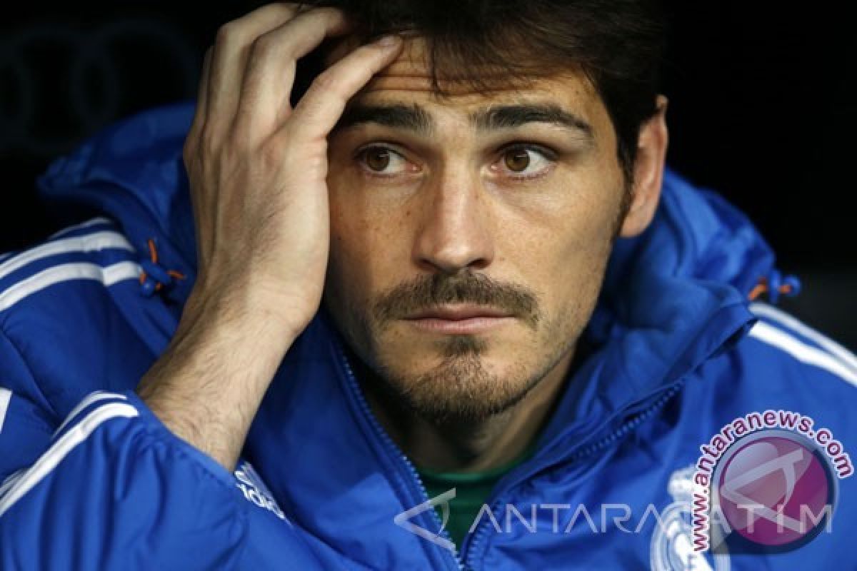 Iker Casillas Isyaratkan akan Pensiun