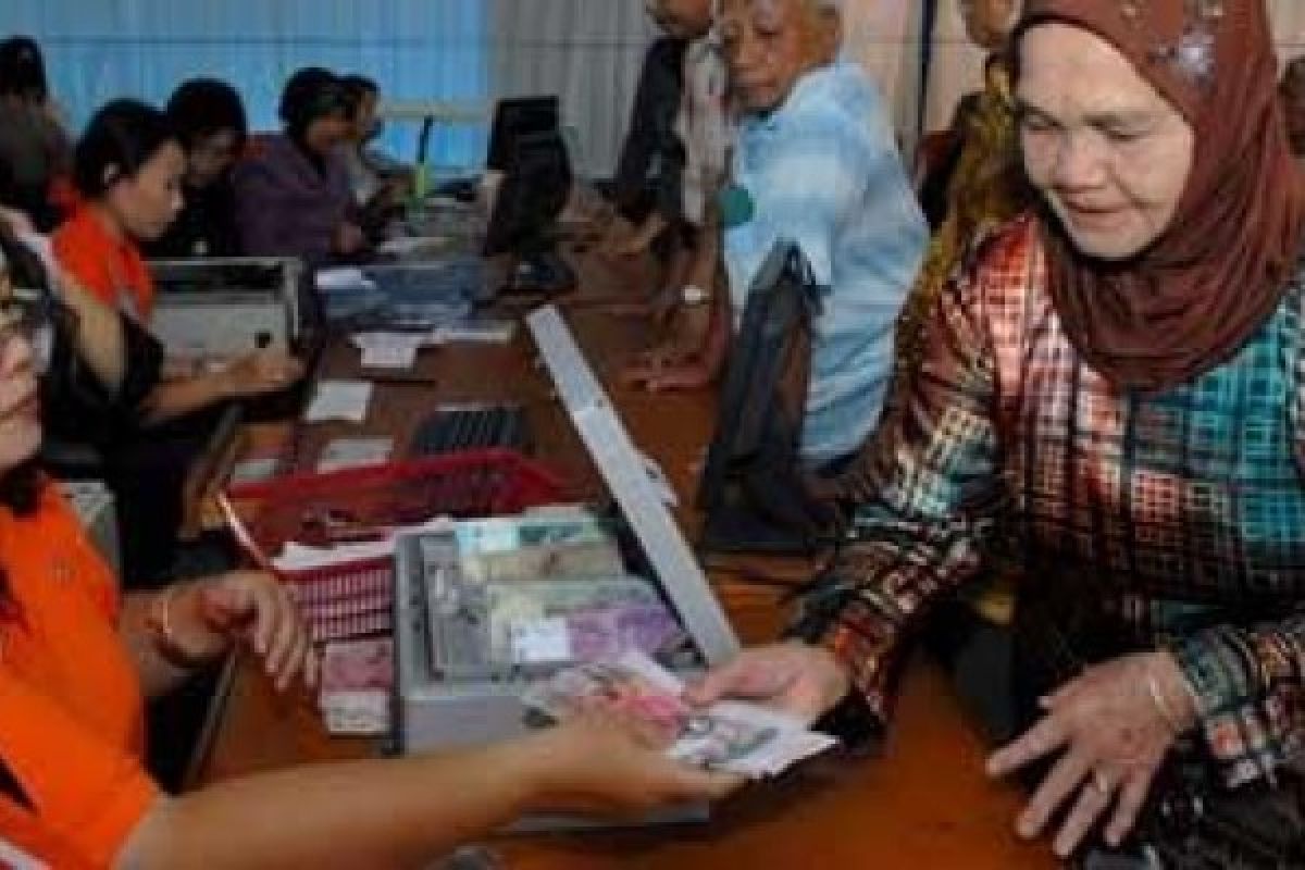 Gaji Ke-13 Pensiunan Cair, BTPN Tetap Buka pada Hari Libur