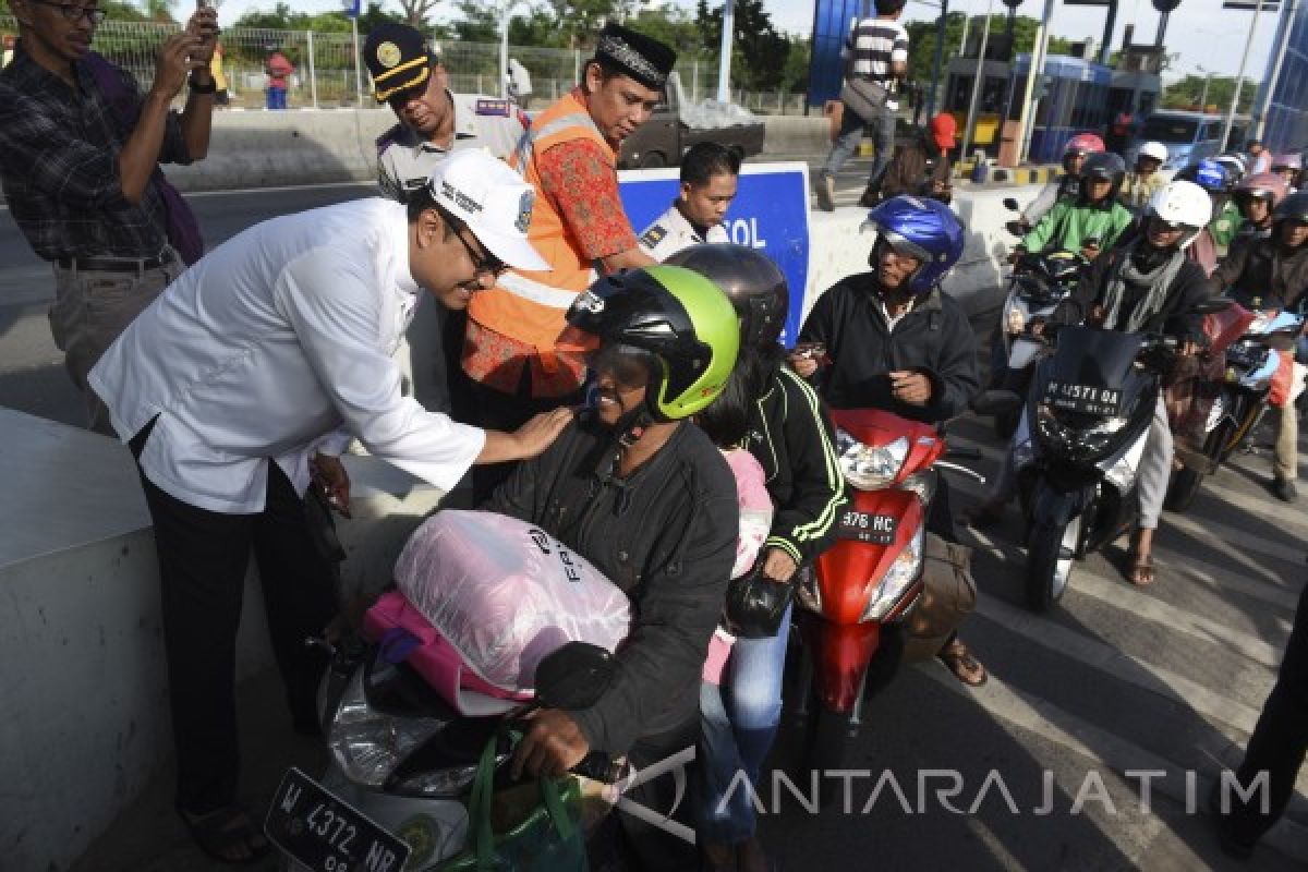 Wagub Jatim Pastikan Kesiapan Mudik di Suramadu