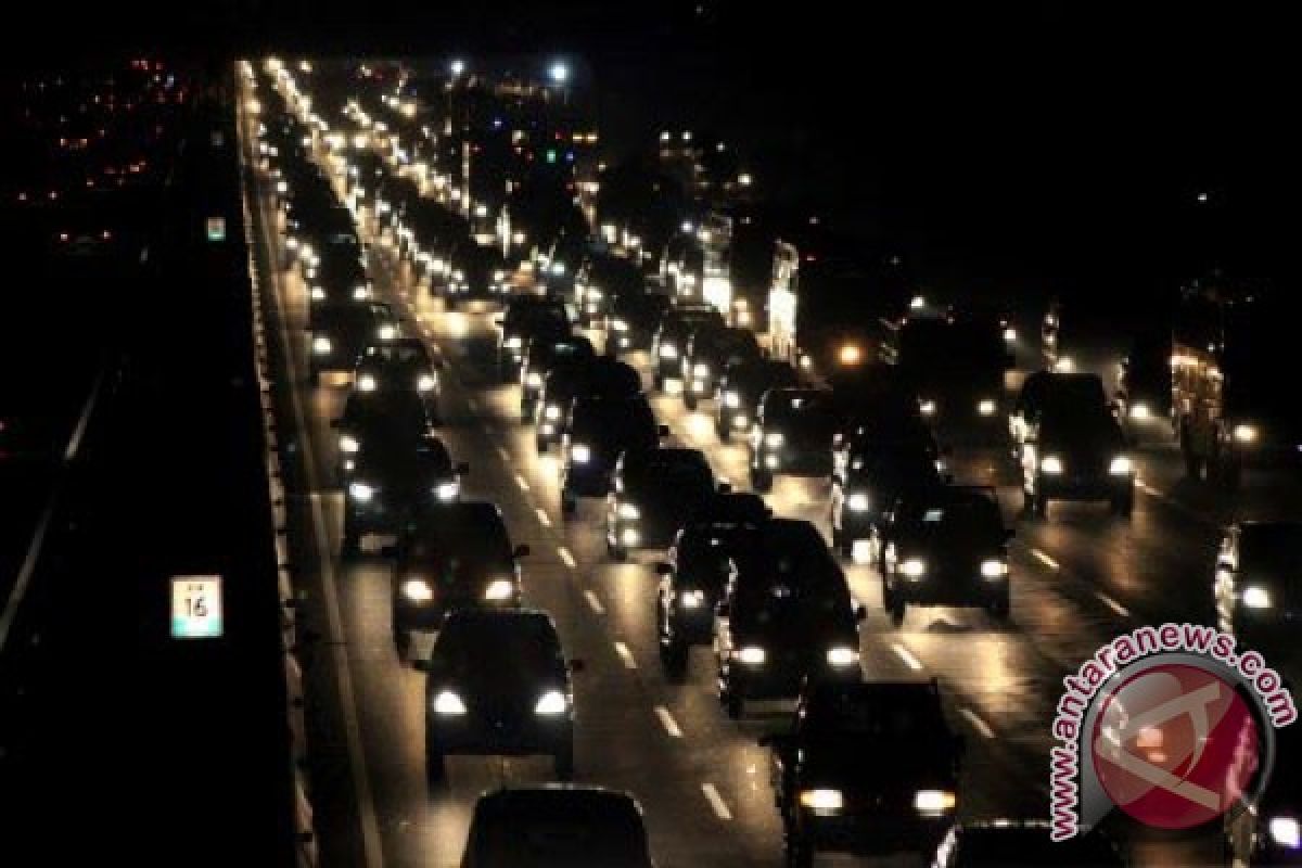 646.000 kendaraan lintasi Tol Jakarta-Cikampek