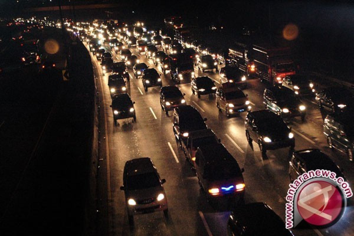 Gara-Gara Macet Dan Padat, Cari Toilet Pun Sulit