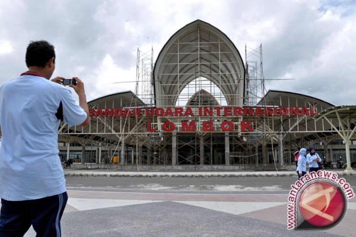 Angkasa Pura BIL bangun apron pesawat besar 