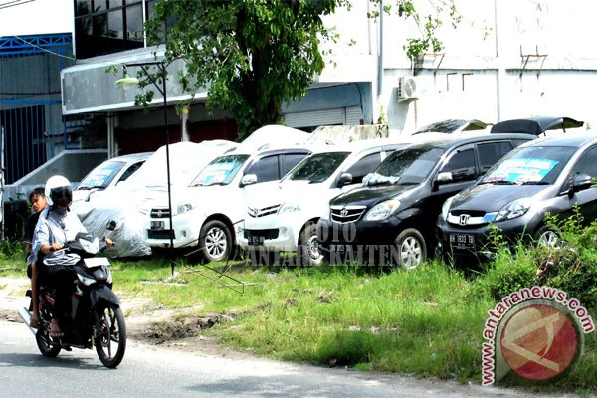 Jasa Penyewaan Mobil "Banjir" Rejeki Tahunan