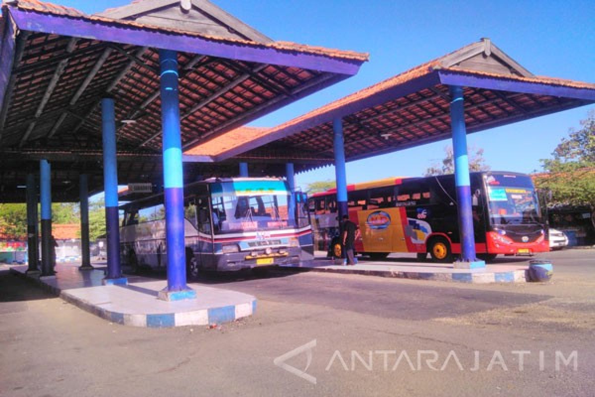 Ribuan Pemudik Tiba di Terminal Pamekasan