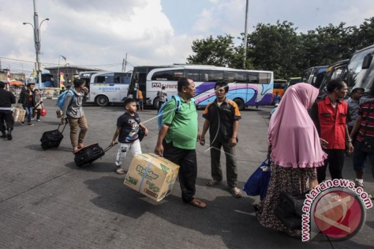 DPRD: Tingkatkan Pelayanan Terminal Sebelum Penarikan Retribusi