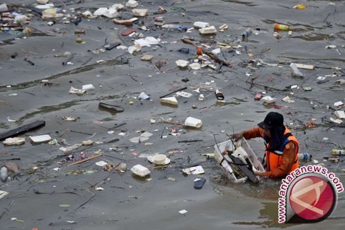 Jumlah Sampah DKI Meningkat Selama Ramadhan