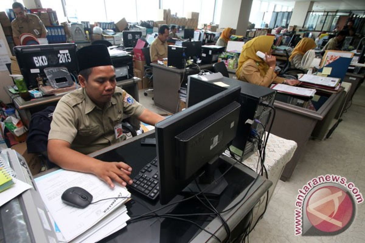 Bekasi naikkan tunjangan pegawai 60 persen