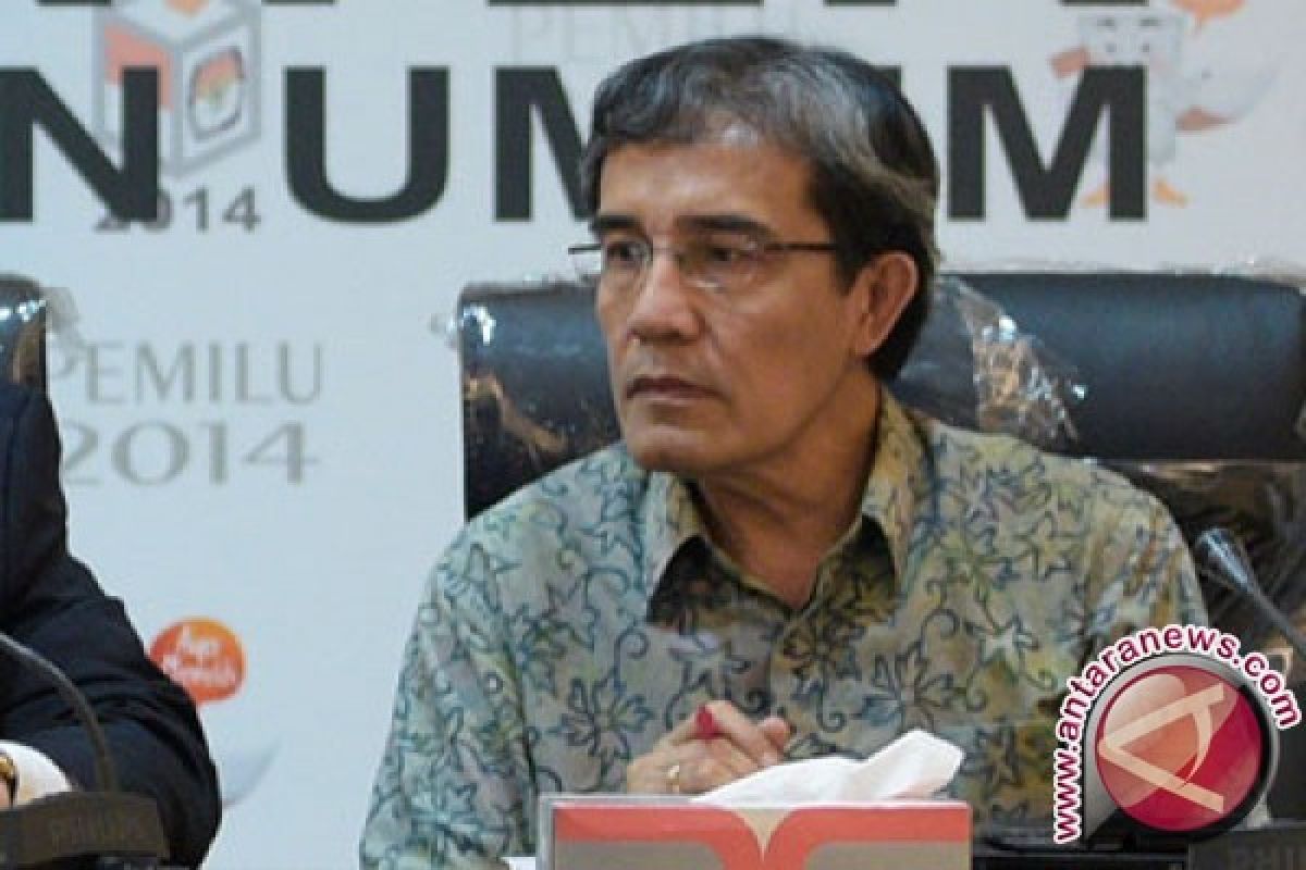 Hadar Nafis Gumay terpilih sebagai Plt Ketua KPU