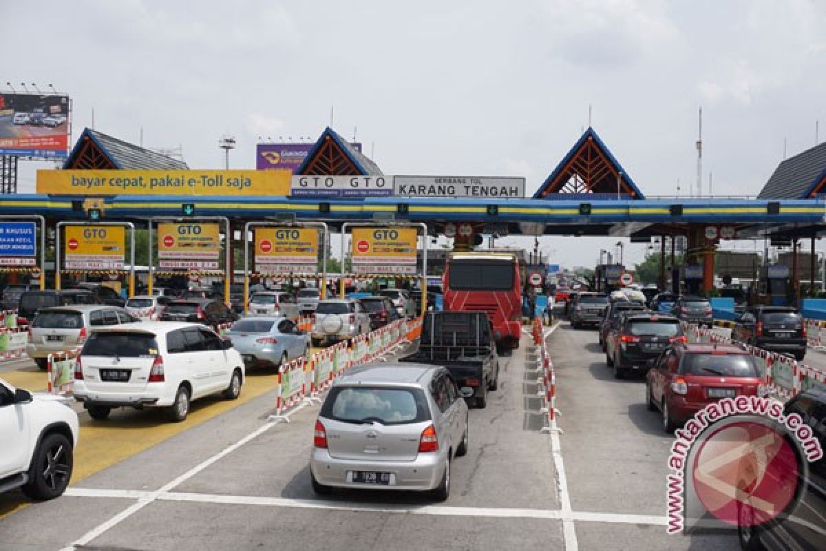 Tol Tangerang-Merak hentikan sementara pekerjaan rekonstruksi