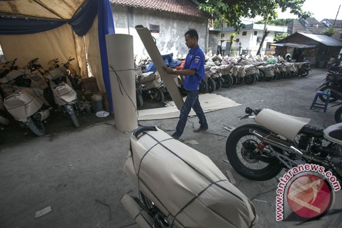 Jasa pengiriman paket kendaraan bernotor meningkat pascalebaran