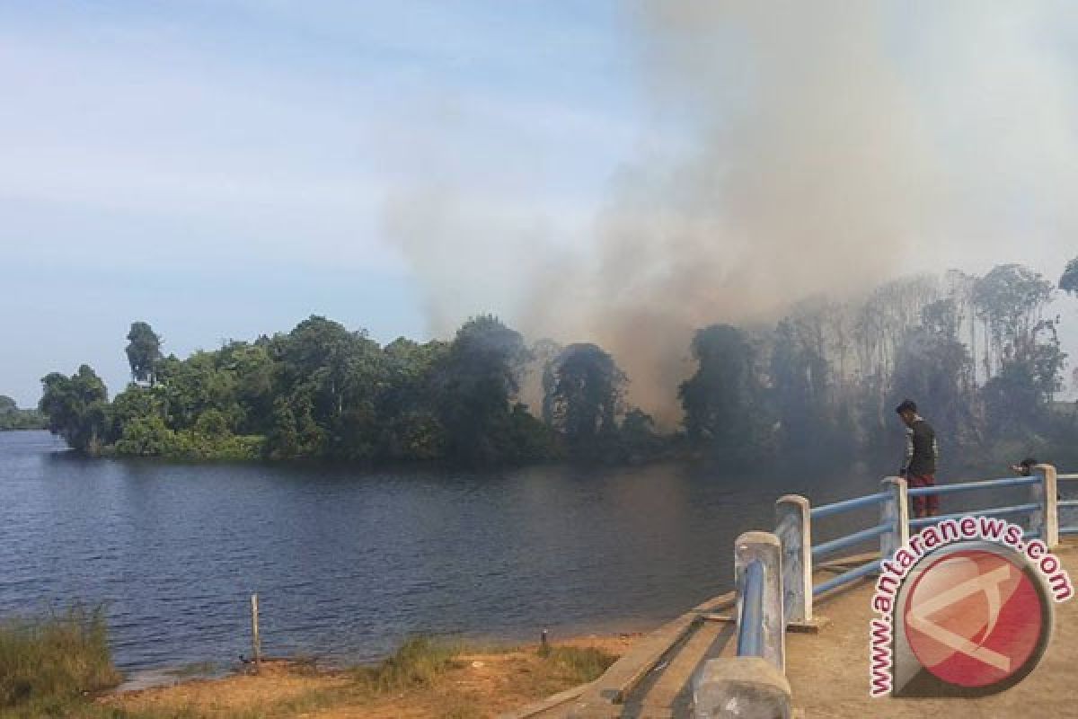 Mukomuko targetkan pemasangan patok batas danau 2016