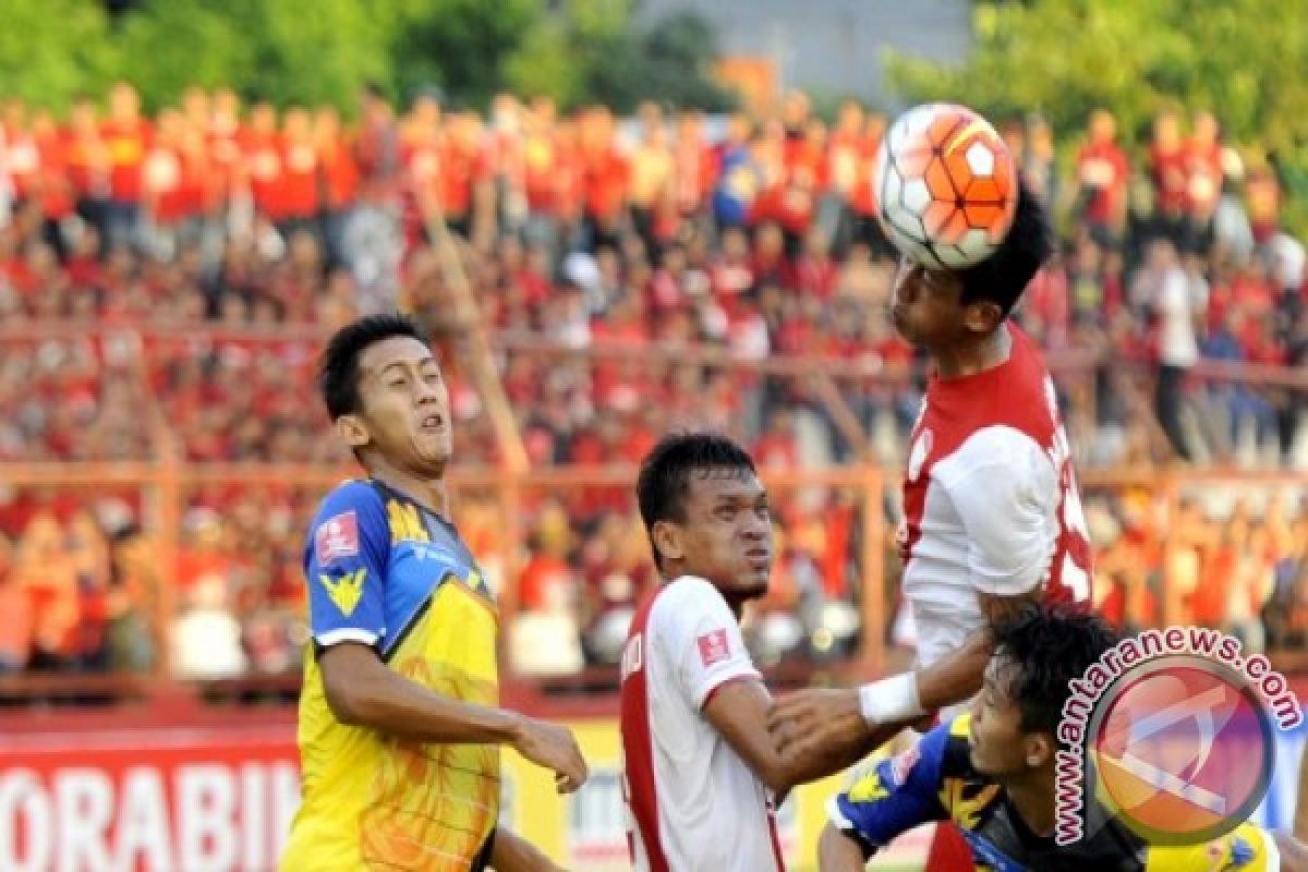 PSM Makassar kalahkan Persiba 3-2 