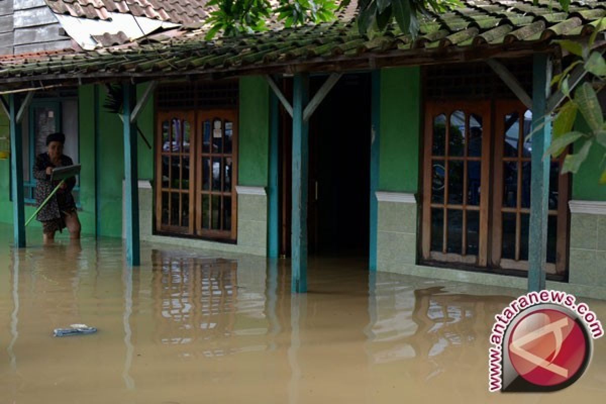 Puluhan Rumah di Palu Utara Terendam banjir