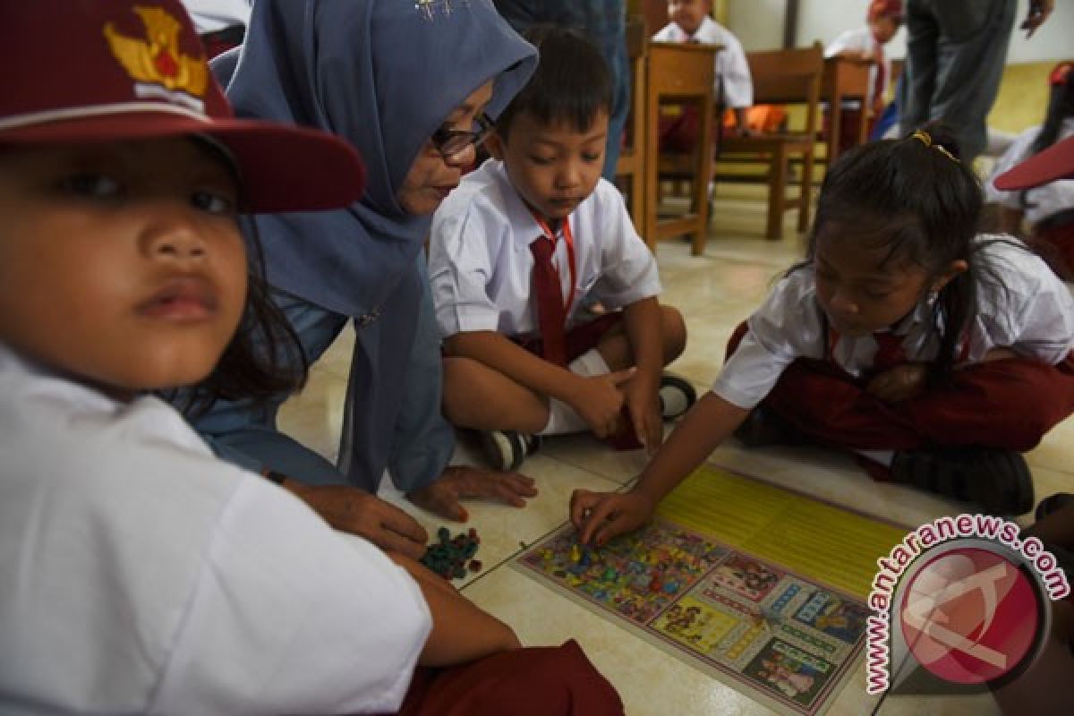 Bermain "board game" saat dewasa? bisa enyahkan demensia