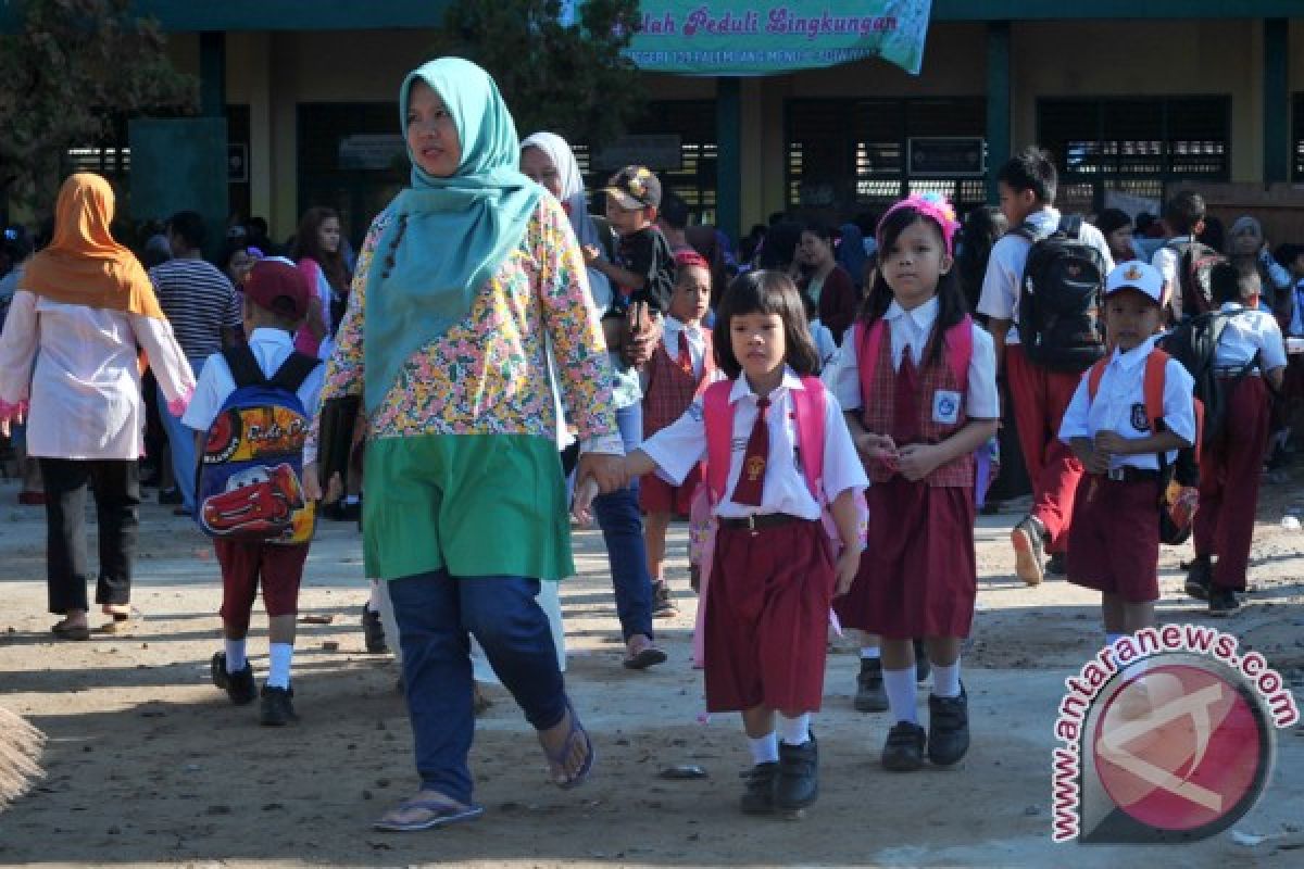 Orangtua harus awasi anak-anak cegah kejahatan seksual