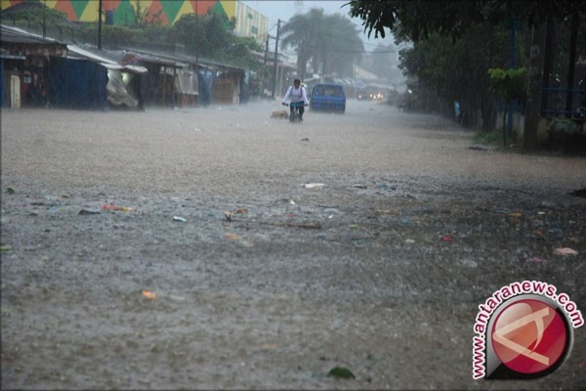 Warga Palu Diimbau Waspada Banjir 