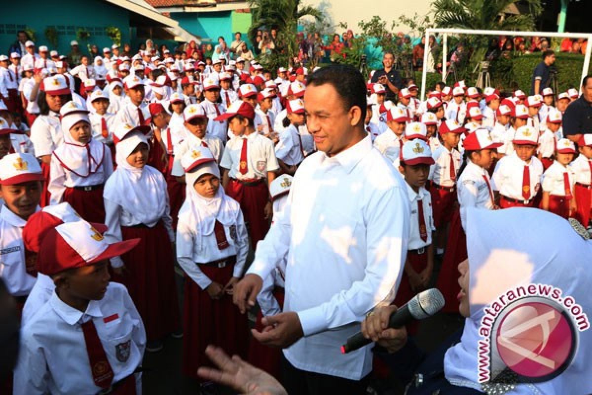 Mendikbud sidak hari pertama sekolah di Bogor