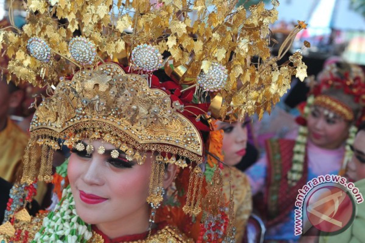 Kirab budaya daerah harus dilestarikan