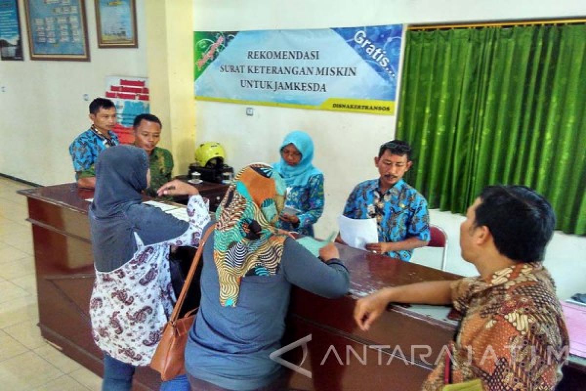 Disnakertransos: Warga Miskin Bojonegoro Bisa Dirujuk Ke Surabaya