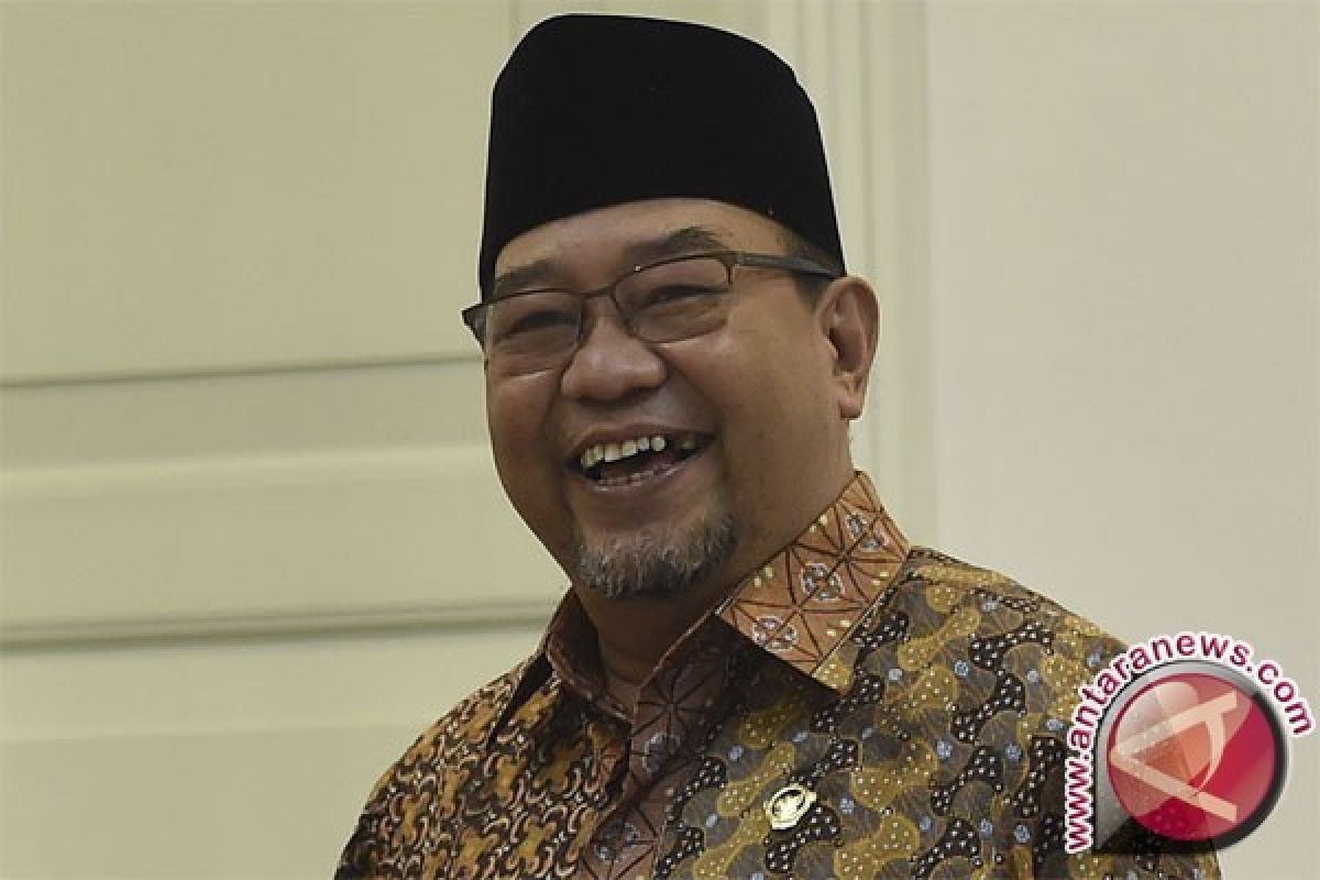 Harry Azhar Jamin Auditor BPK Bekerja Profesional