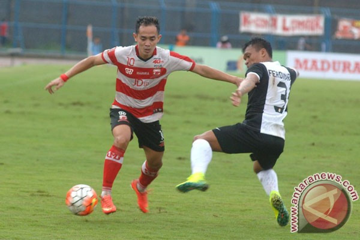 Madura United taklukkan Persija 3-0