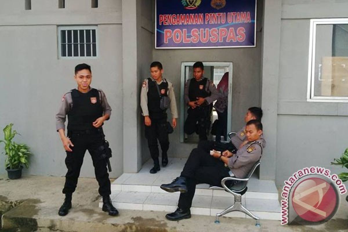 Polisi ambil alih tugas pengamanan Lapas Bengkulu