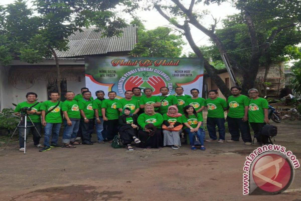 Warga Bantaran Bentuk Komunitas Informasi Dini Banjir