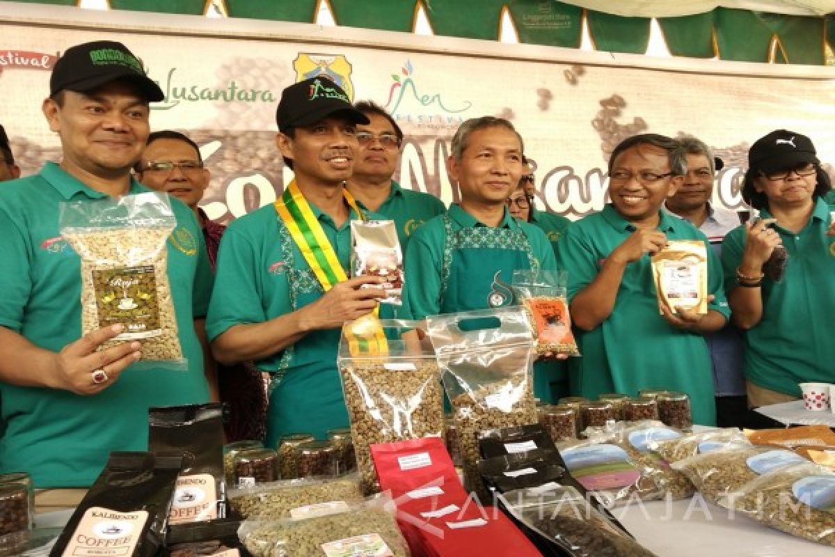 Petani Bondowoso Juara Festival Kopi Nusantara